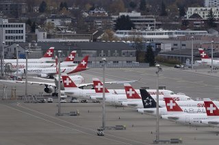 Swiss s'attend à voir se poursuivre la tendance positive observée au deuxième trimestre. Pour l'ensemble de 2023, elle espère toujours rétablir ses capacités à 85% de celles de 2019 et les étoffer encore en 2024.